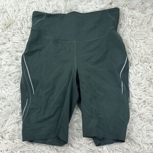 Lululemon Base Pace High-Rise Reflective Short 8" Smoked Spruce